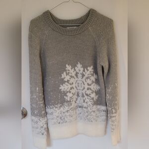 Ricki's Gray Crewneck Sweater with White Snowflake (XS)